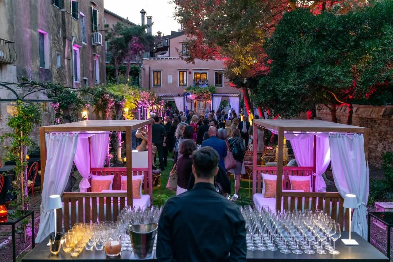 Excess Venice Boutique Hotel & Private Spa - Adults Only 5*,  Itália